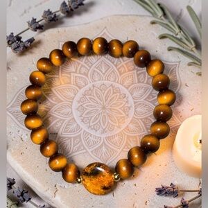 🆕 8mm Tiger Eye Bracelet 🧡